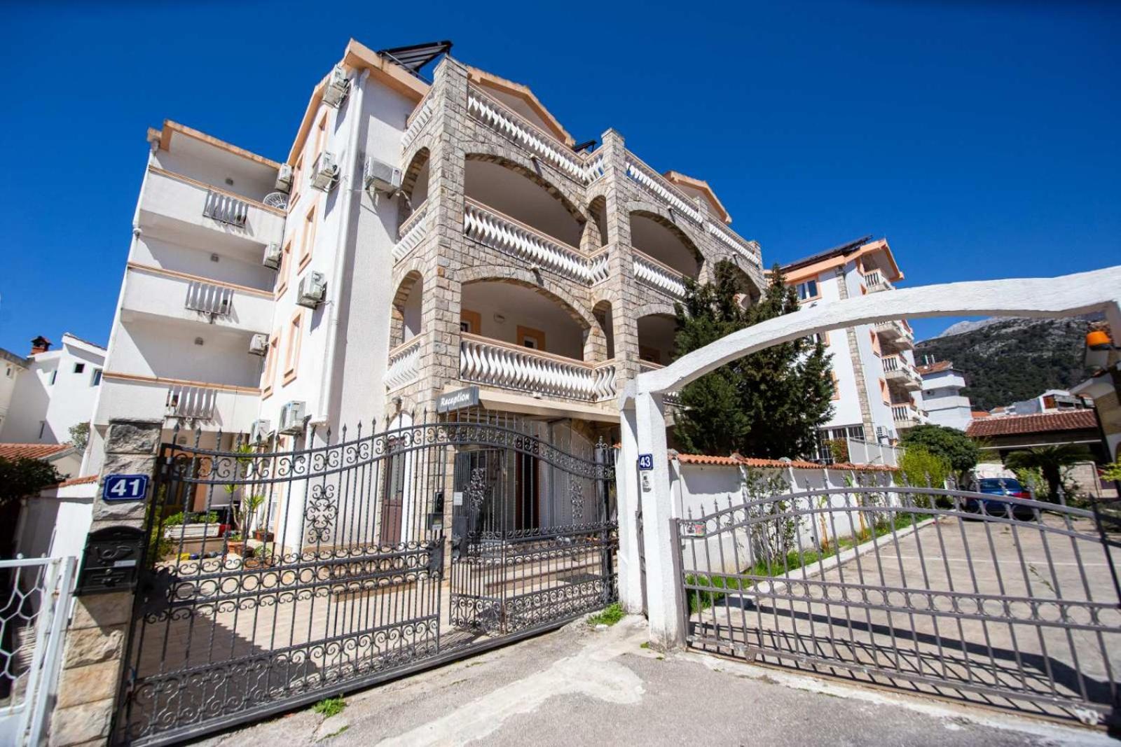 Ipera Daire Budva Dış mekan fotoğraf